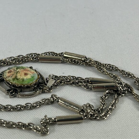 Vtg Yellow Rose Oval Pendant Cameo Style Necklace Silver Tone Ornate Cottagecore - Picture 6 of 11